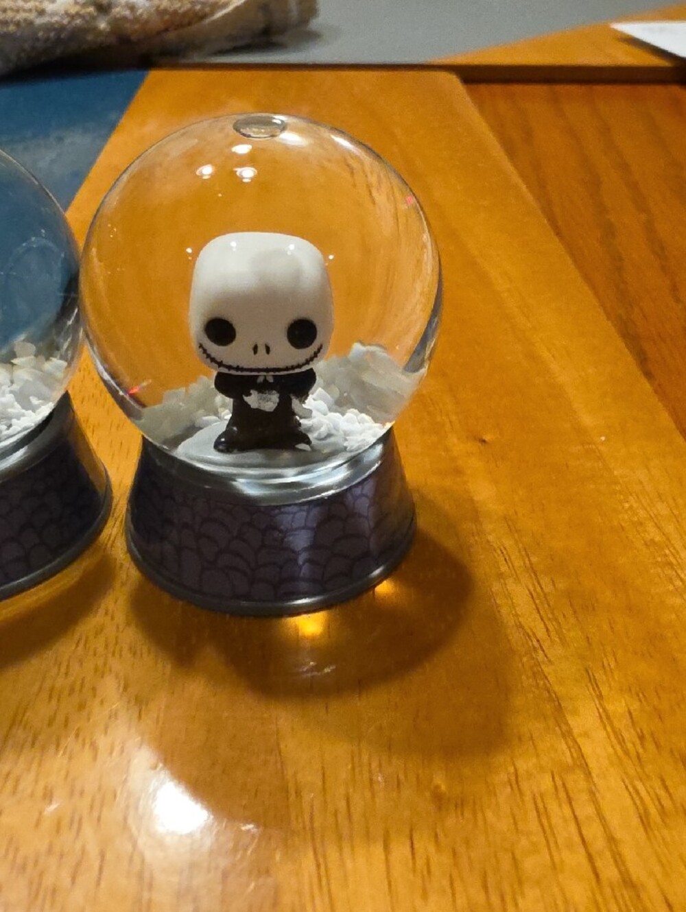 Nightmare Before Christmas Funko Snow Globe Set - White & Black - Picture 3 of 6